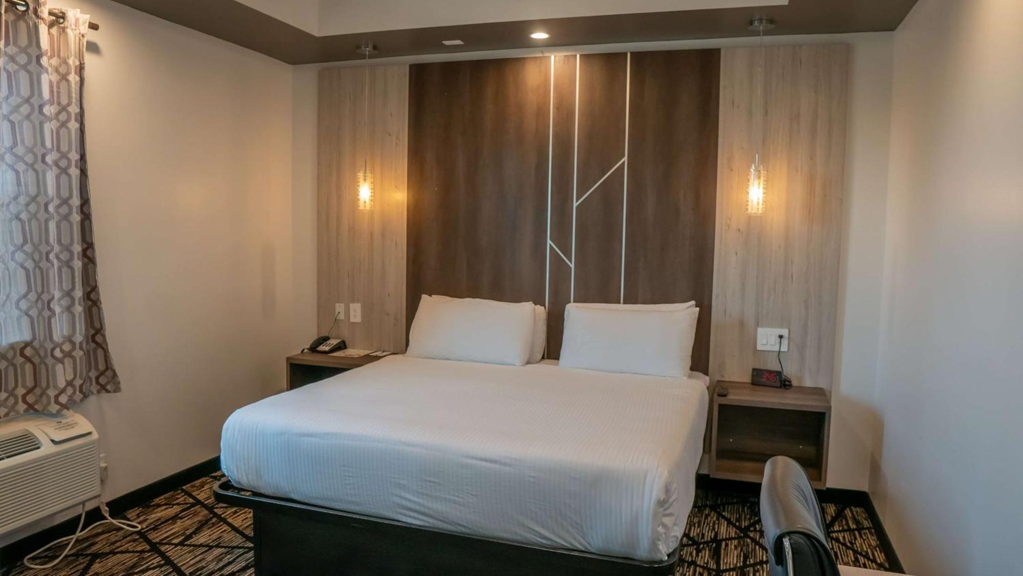 Surestay Hotel By Best Western Houston Southeast South Houston Bagian luar foto